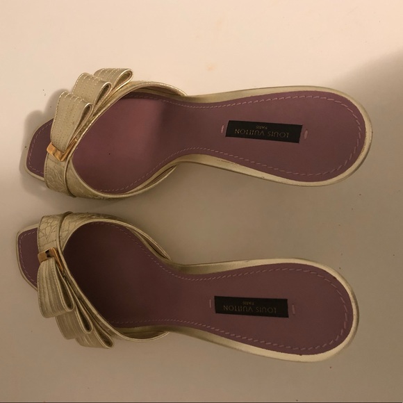 Louis Vuitton Gold Shoes Size 8 - Picture 1 of 4